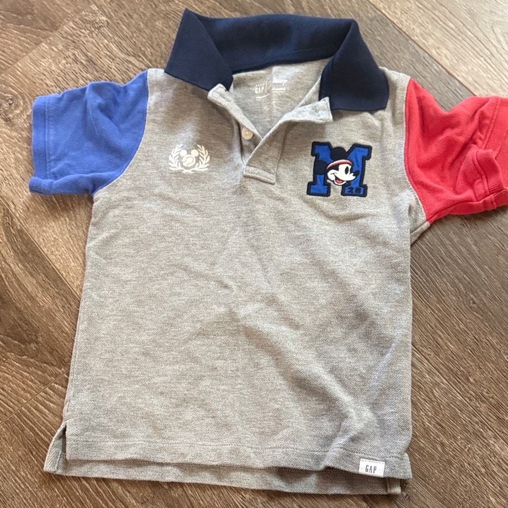 Disney Mickey Mouse Polo Shirt Size 4T!